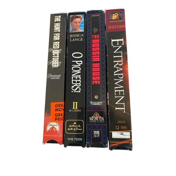 Lot of 4 Vhs Movies The Hunt for Red October Entrapment O Pioneers Russia House - Picture 3 of 5